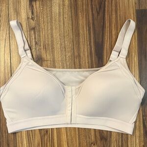 Lightly Lined Wireless Posture Corrector Bra